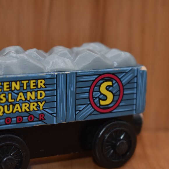 Boulder Car Center Island Quarry Sodor Wooden Trains Thomas & Friends Magnetic - Picture 3 of 8